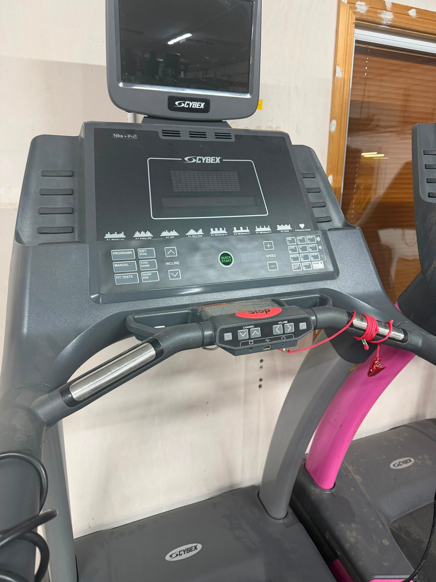 CYBEX 750T TREADMILL TO CLEAR