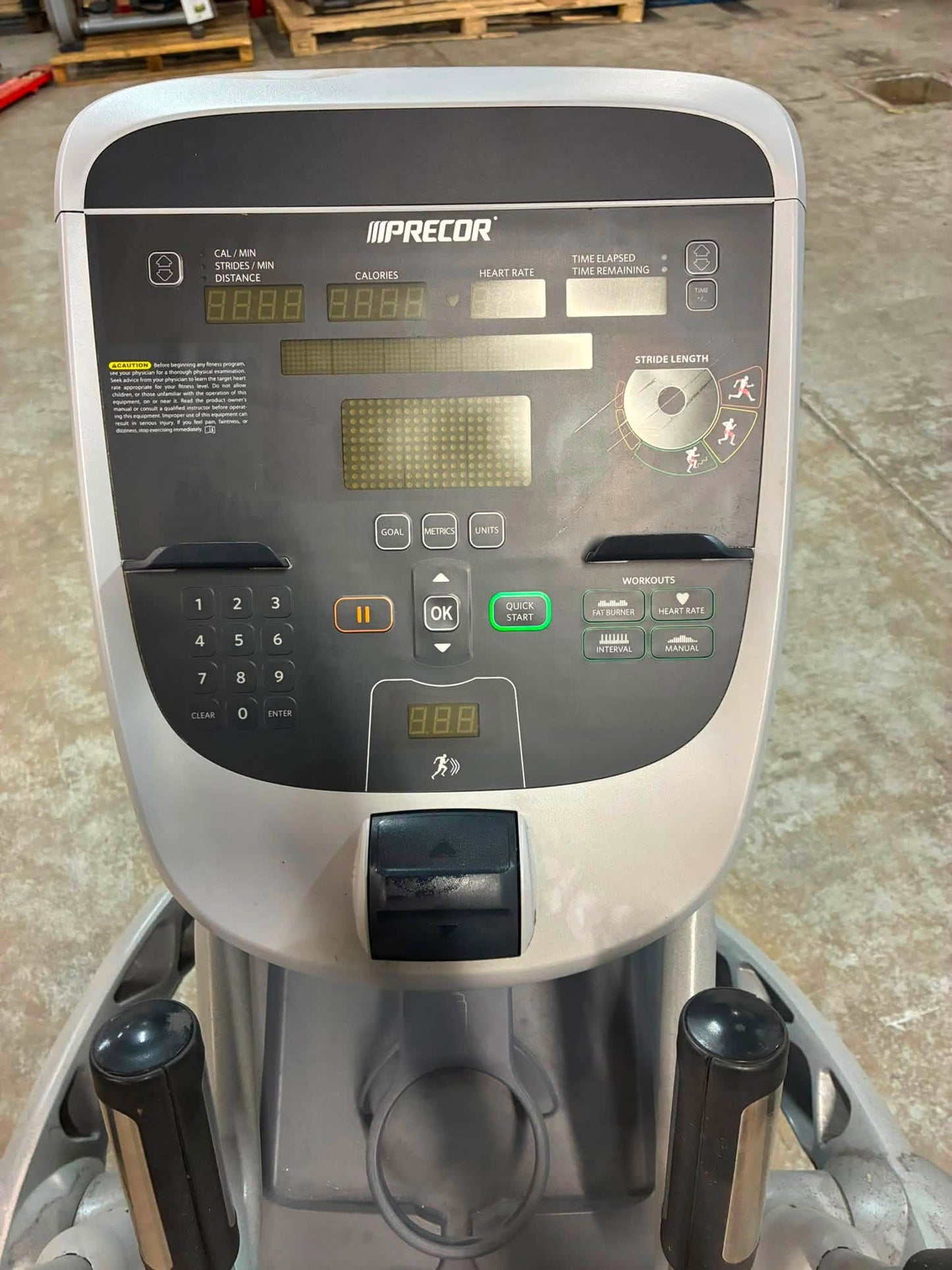 Precor AMT 100i Adaptive Motion Trainer
