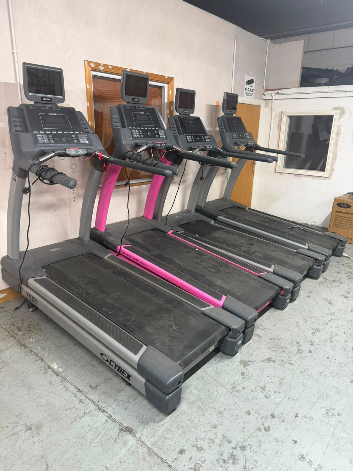 CYBEX 750T TREADMILL TO CLEAR