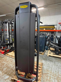 Technogym Selection 700 Lat Machine in Black