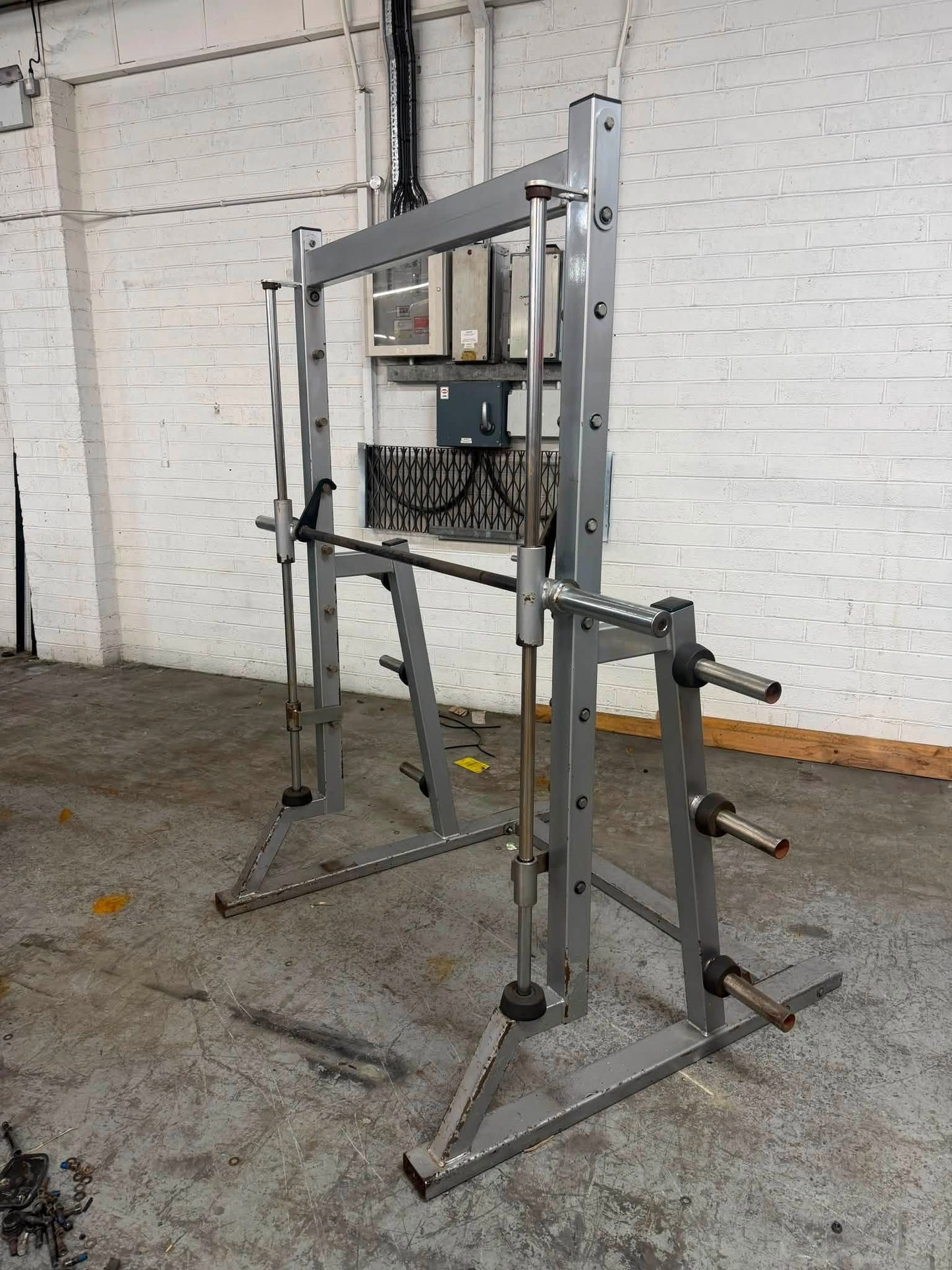 Pullam sports Smith Machine