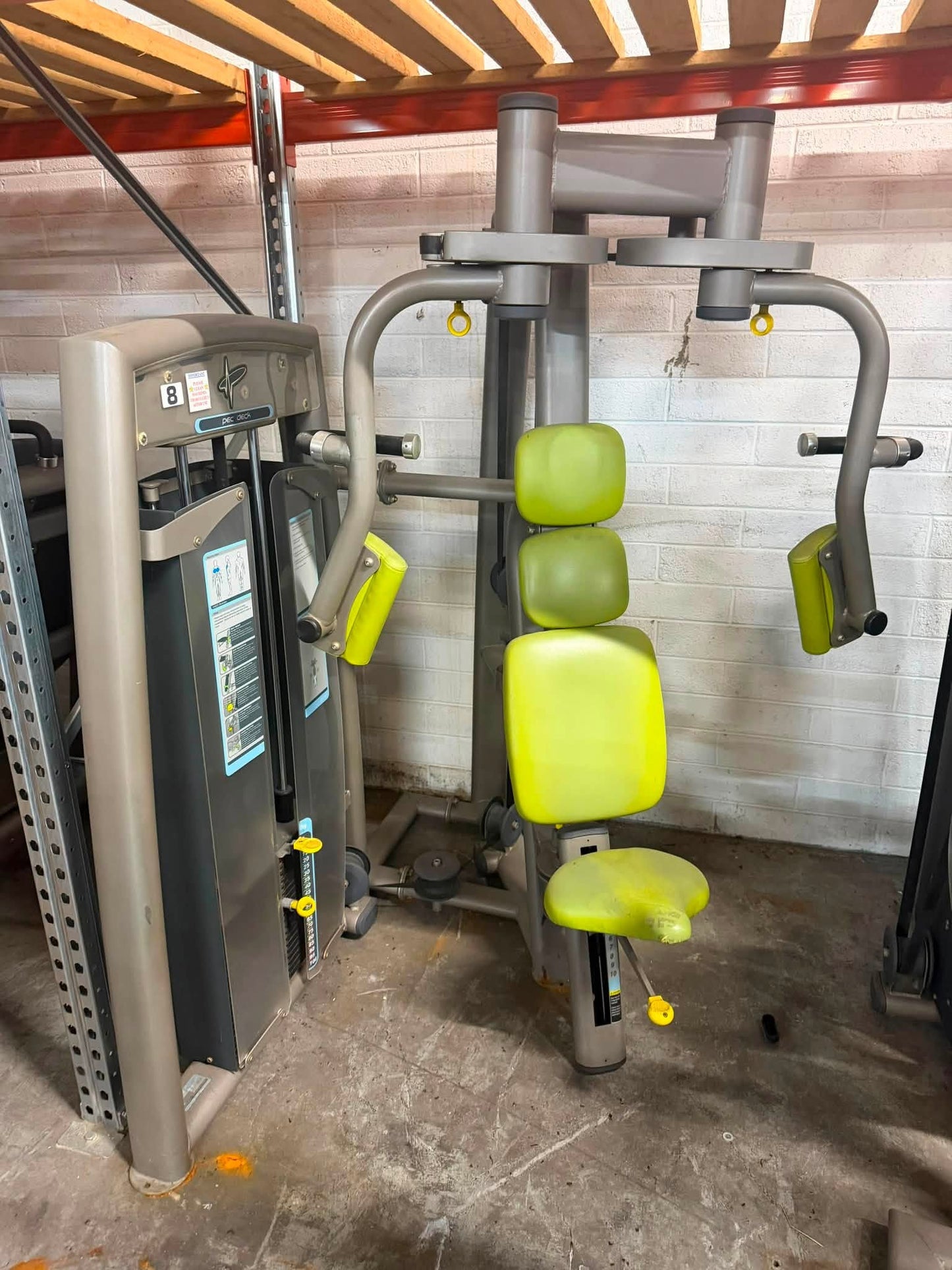 Pulse Evolve Pec Dec
