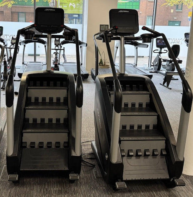 Refreshed Life fitness Powermill Stair climber with SE3 console