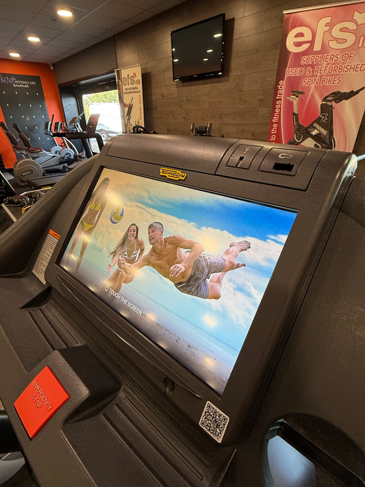 Technogym Run 600 CE TV treadmill