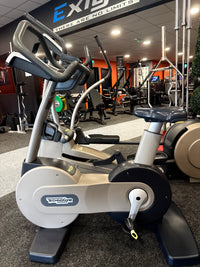 Technogym 700 recumbent LED recline
