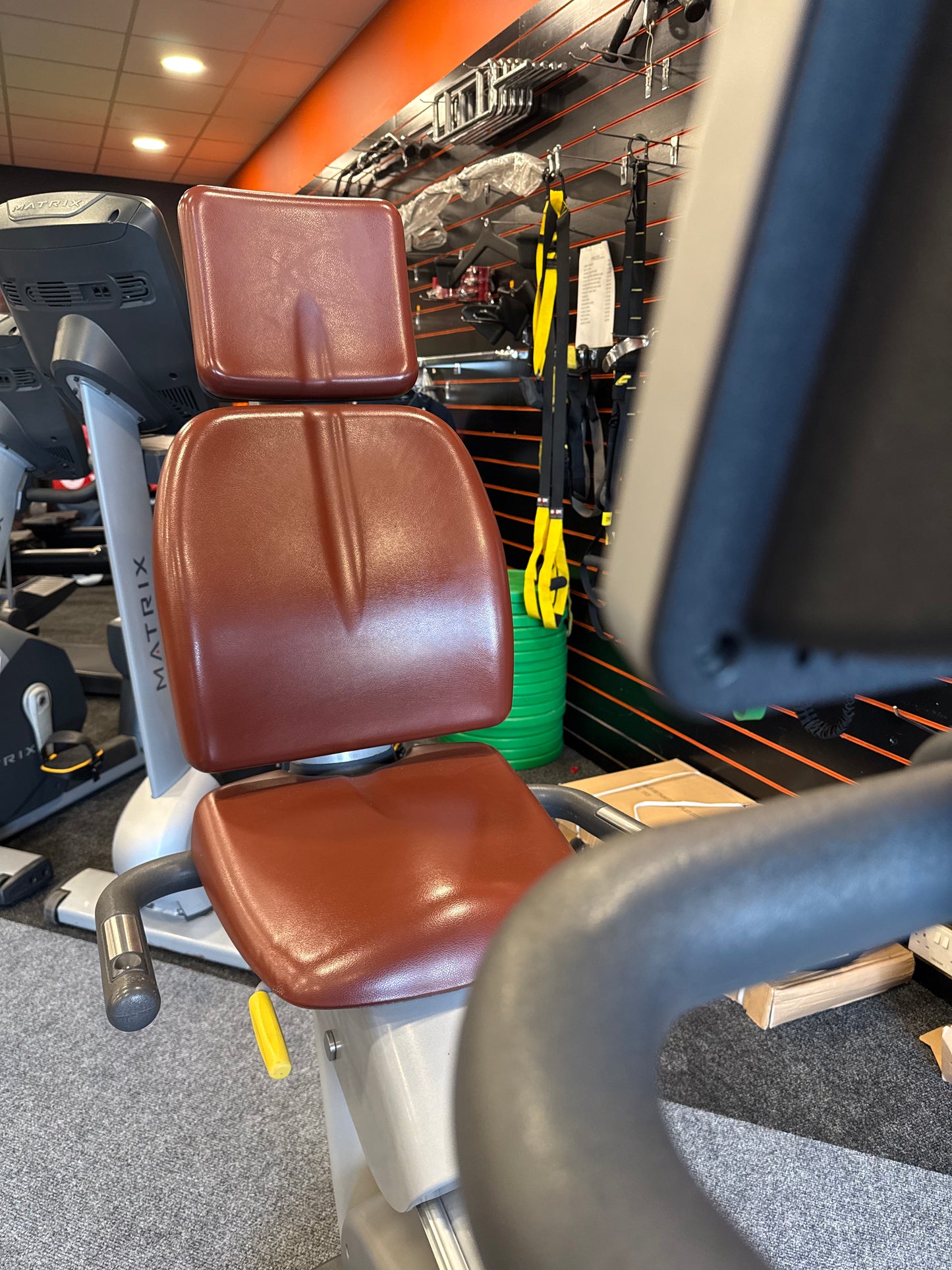 Technogym Excite+ Recline 700 LED – Fully Refurbished